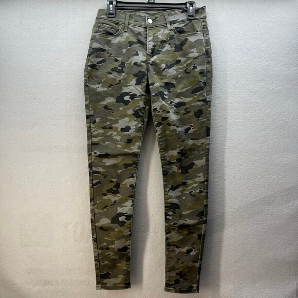 Levi's Denim - Levi's Camo Pants Women's 29x30 (8) Olive Green Camo Skinny Jeans